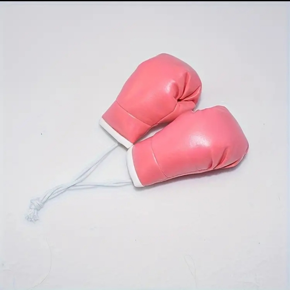 Pink Boxing gloves - Picture 2 of 2